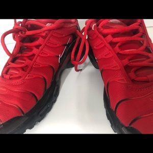 Nike Air Plus TN University Red